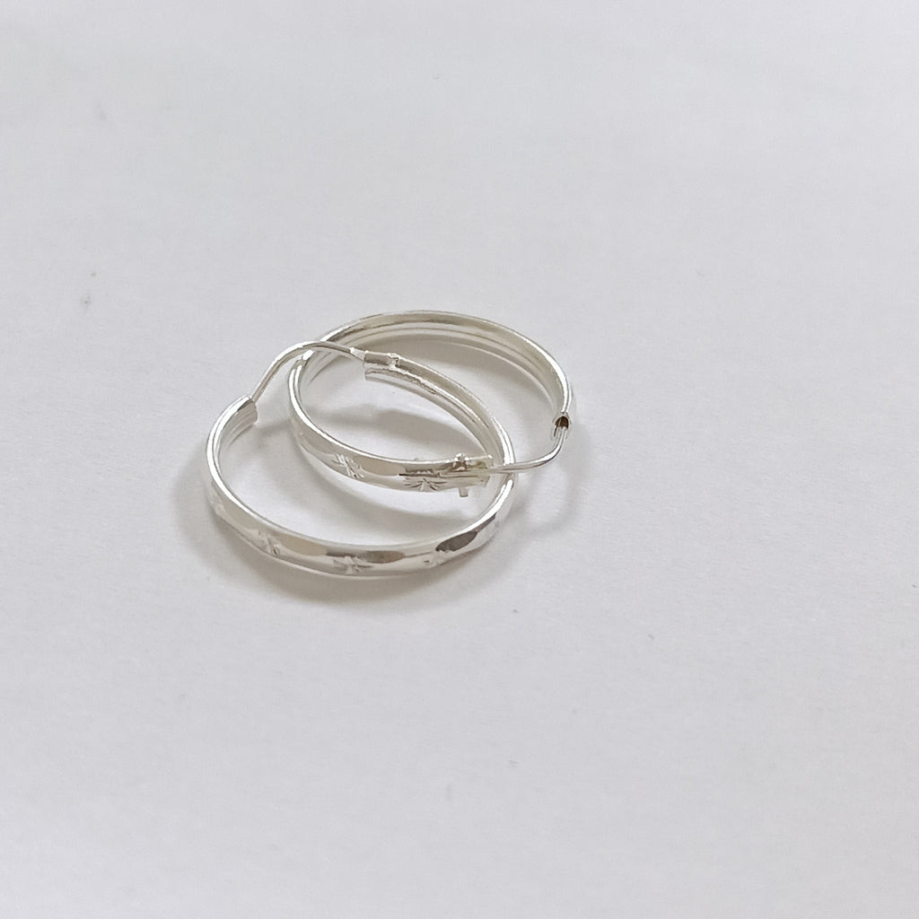 PAR ARRACADAS FACETADA PLATA .925 2.1 GR (NUEVO)