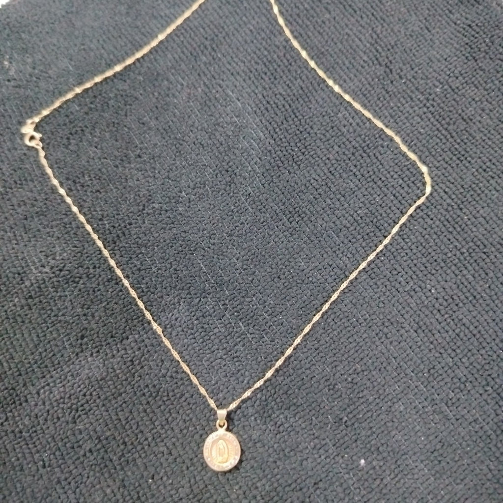CADENA,MEDALLA RELIGIOSA ORO 10 K 1,60 GRMS (SEMINUEVO)