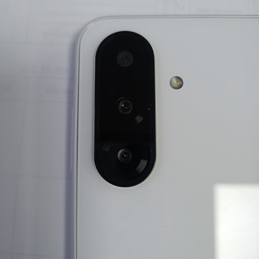 CELULAR SAMSUNG GALAXY A26 5G SM-A266M (2025) 128 GB 6 GB RAM (SEMINUEVO)
