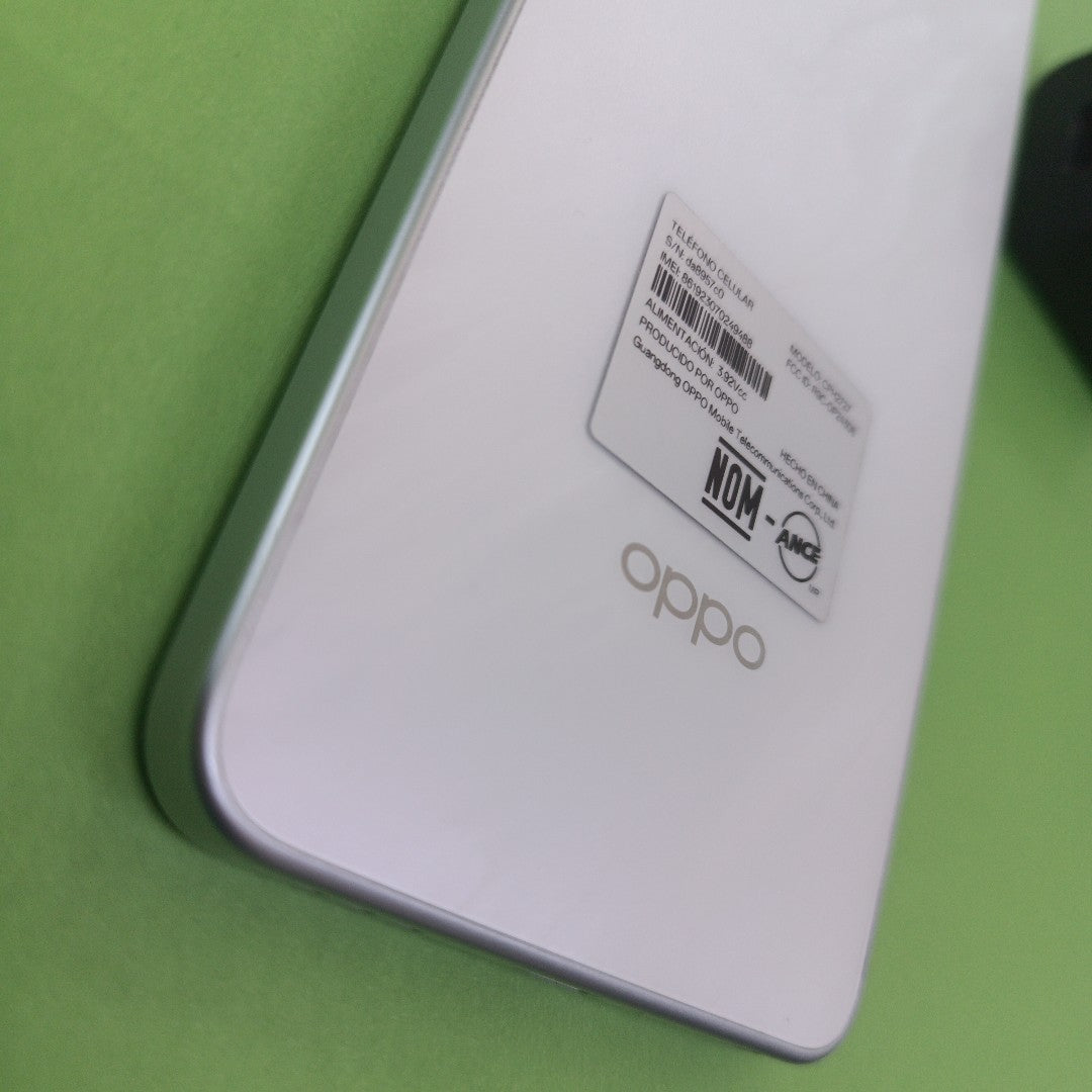 CELULAR OPPO A5 CPH2727 (2025) 256 GB 4 GB RAM (SEMINUEVO)