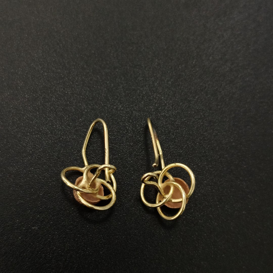 ARETES PAR ORO 14 K 1.7 GRMS (SEMINUEVO)