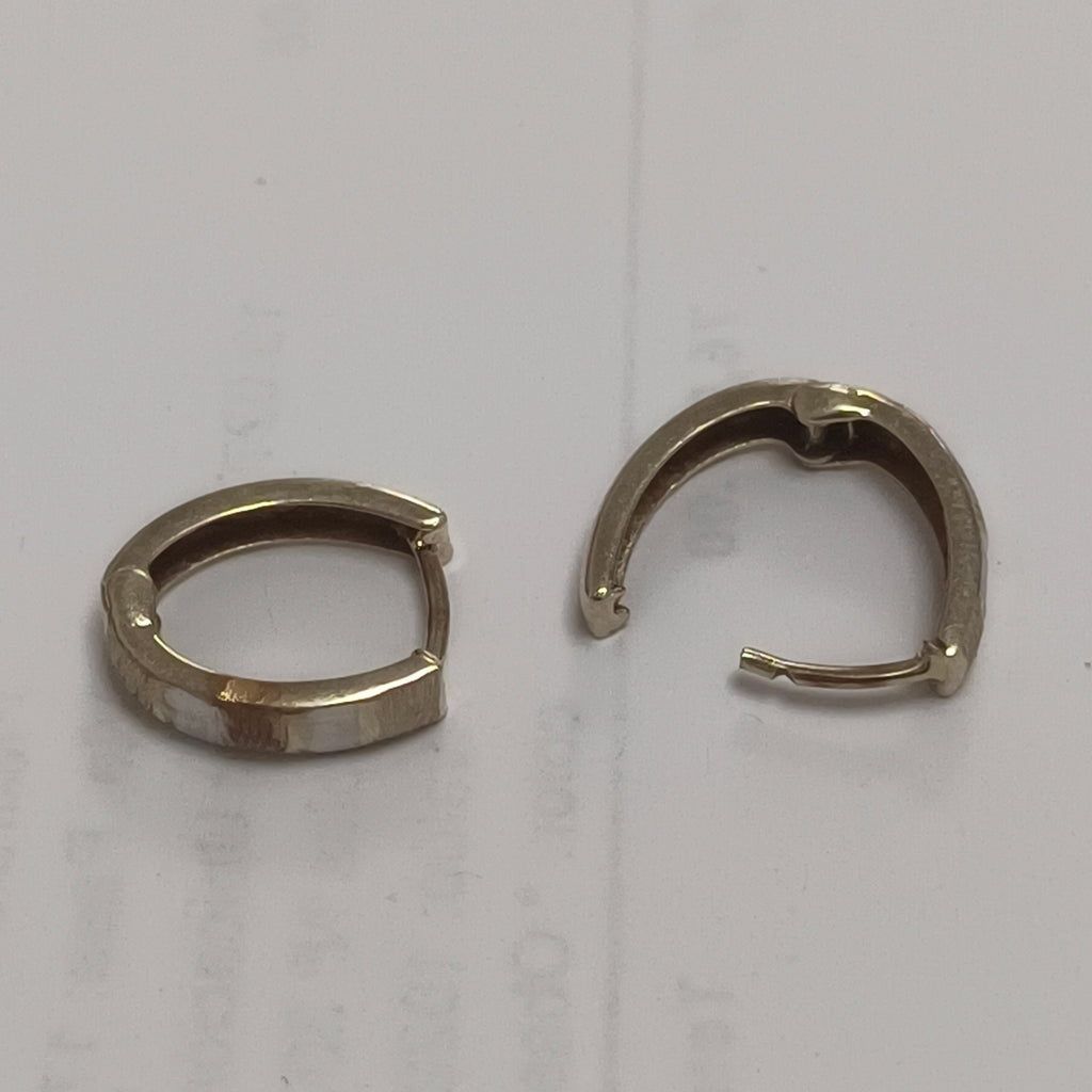 ARRACADAS PAR ORO 14 K 1 GRMS (SEMINUEVO)