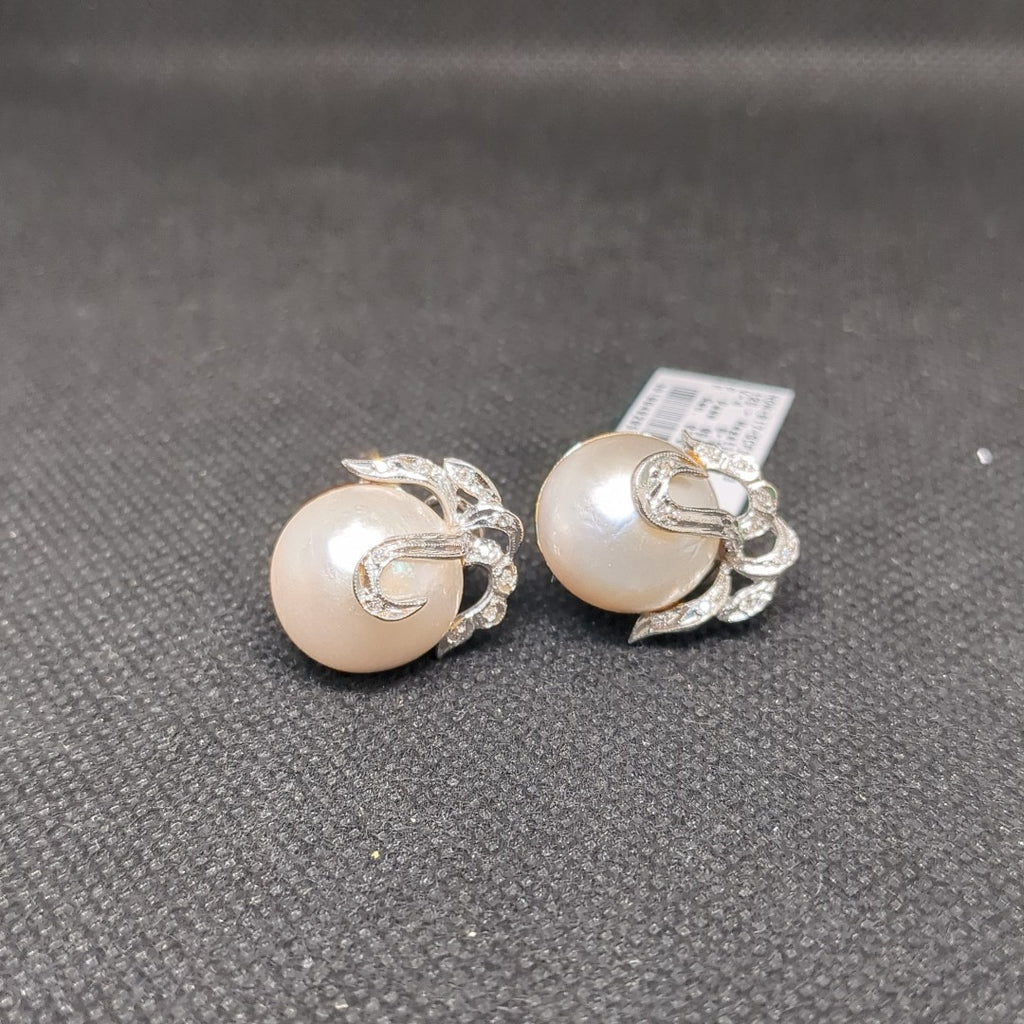 ARETES PAR ORO BLANCO 10 K 8.5 GRMS (SEMINUEVO)