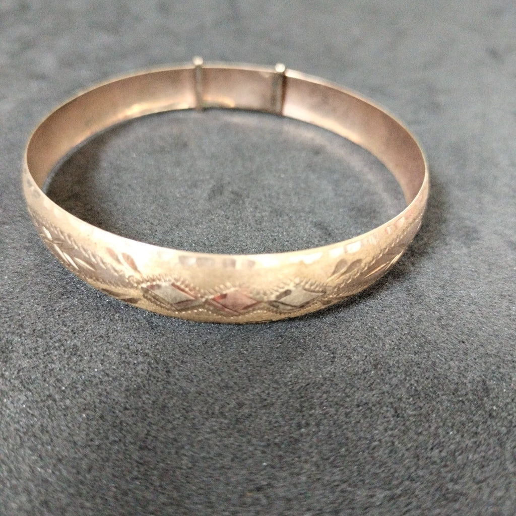 PULSERA RIGIDA ORO 8 K 7.9 GRMS (SEMINUEVO)