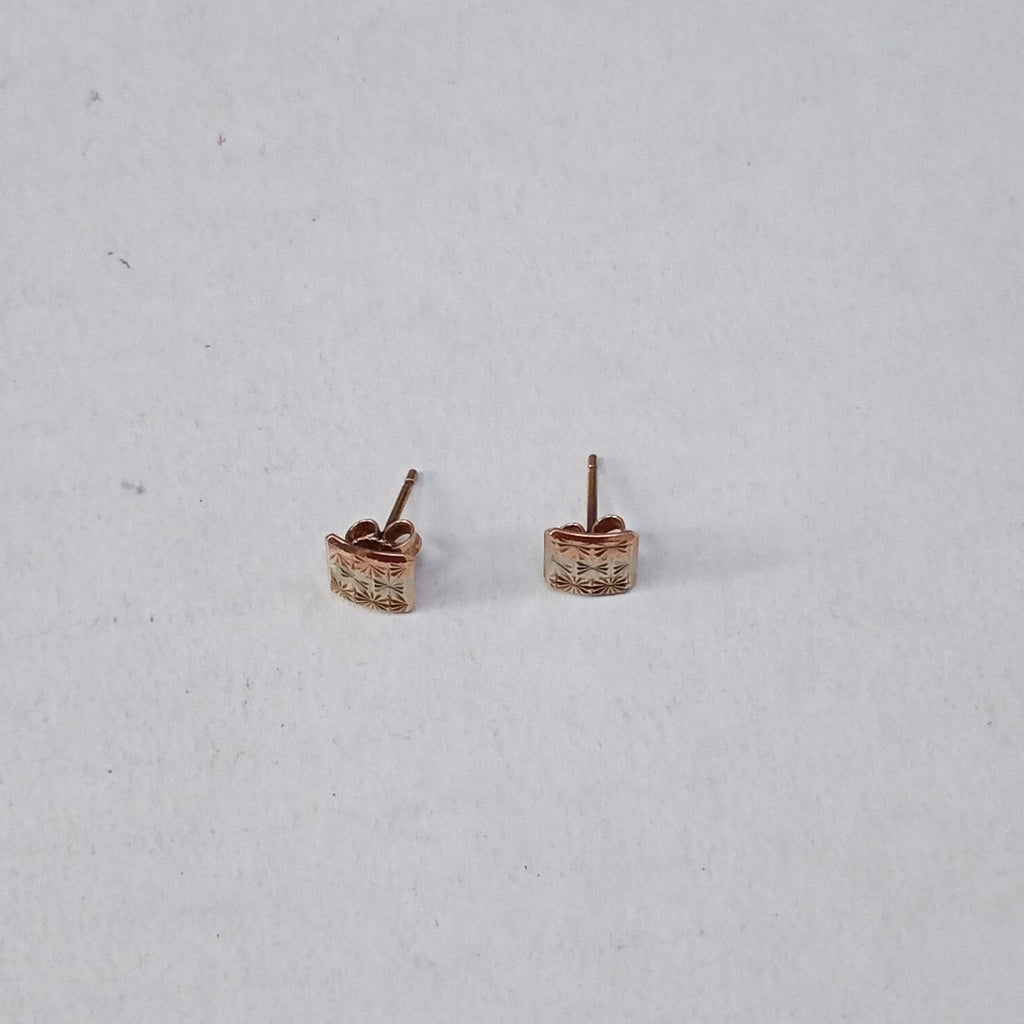 ARETES PAR ORO 10 K 1.3 GRMS (SEMINUEVO)