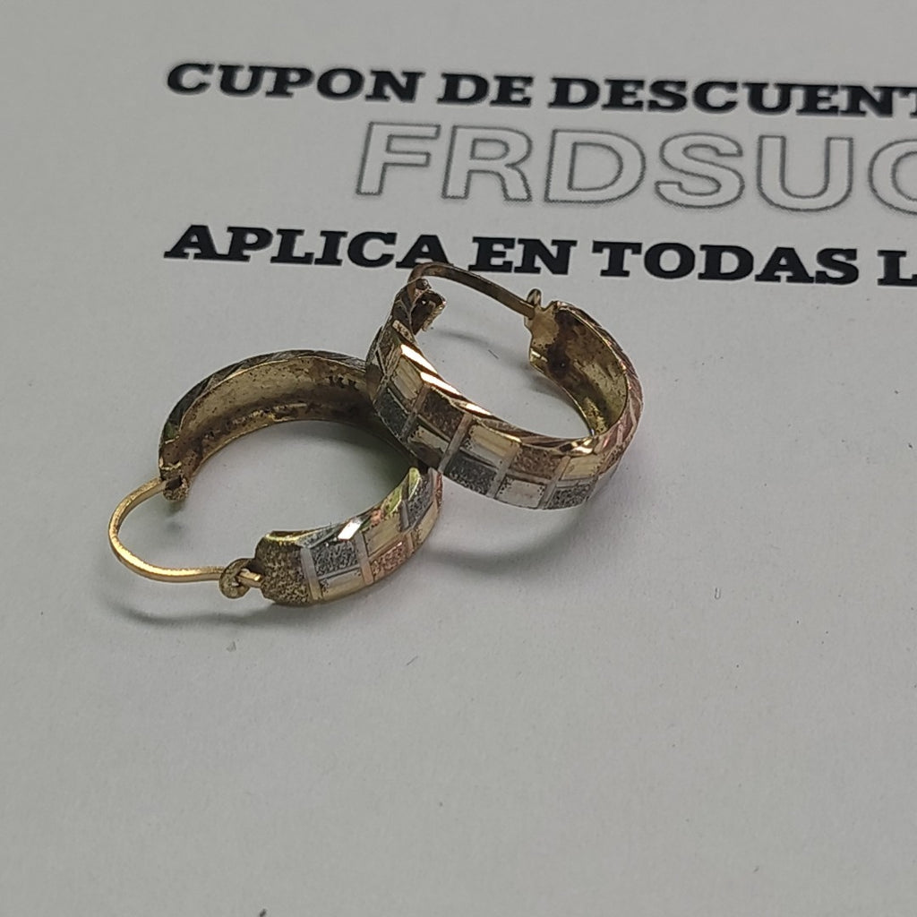 ARRACADAS PAR ORO 14 K 1.2 GRMS (SEMINUEVO)