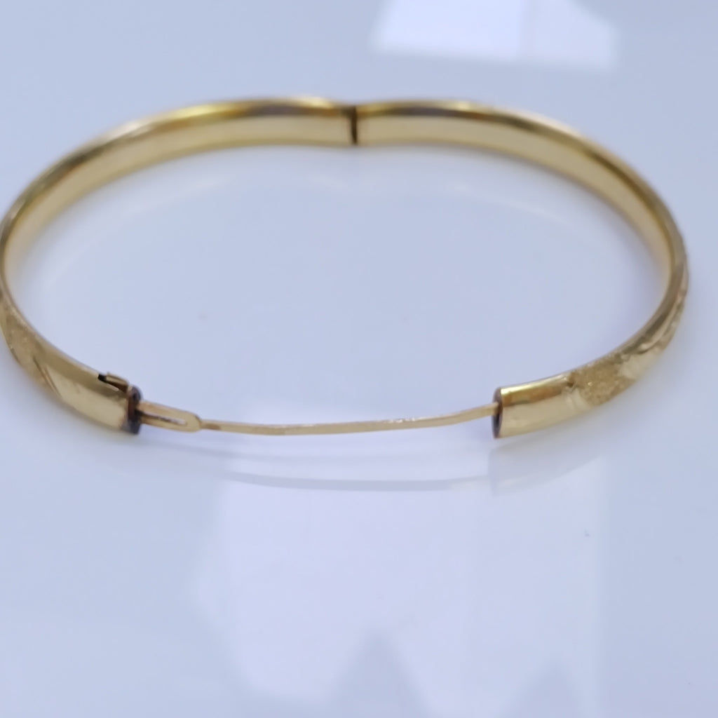 PULSERA RIGIDA ORO 14 K 11.9 GRMS (SEMINUEVO)