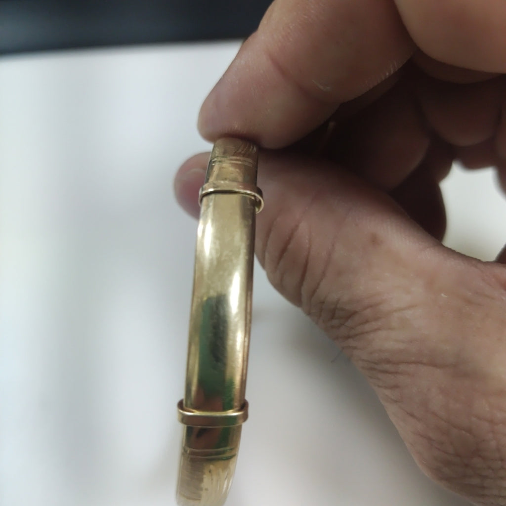 PULSERA RIGIDA ORO 8 K 5.8 GRMS (SEMINUEVO)