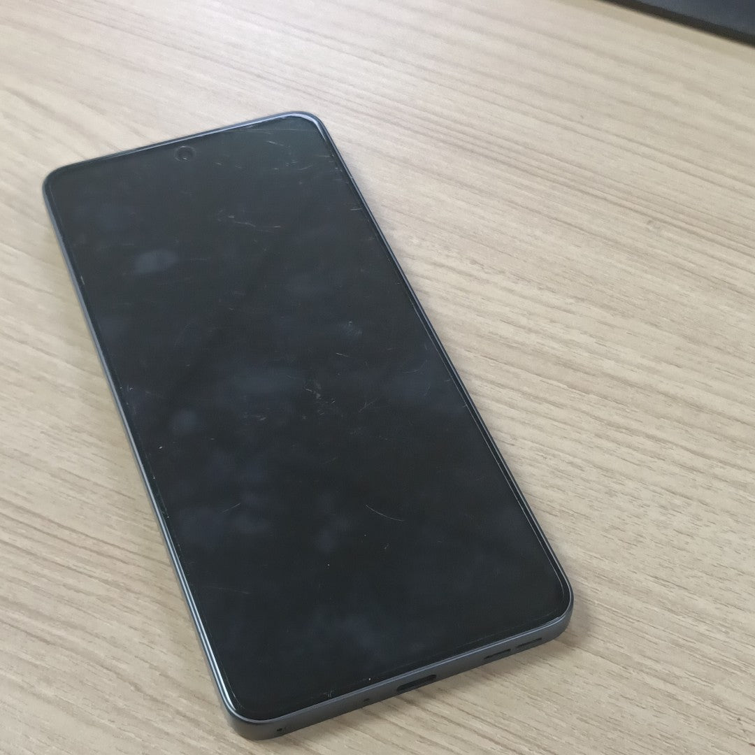 CELULAR OPPO RENO 13F 5G CPH2699 (2025) 256 GB 12 GB RAM (SEMINUEVO)