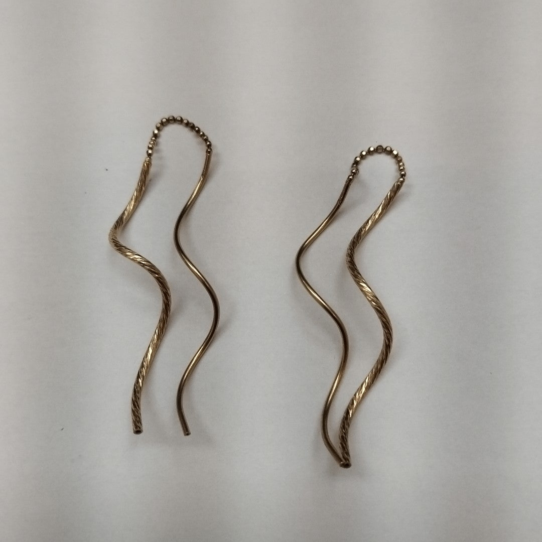 VIOLADORES PAR ORO 14 K 2.3 GRMS (SEMINUEVO)