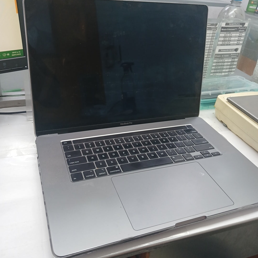 LAPTOP APPLE MACBOOK PRO 16" 2019 2.6 A2141 512 GB SSD 32 GB RAM (SEMINUEVO)