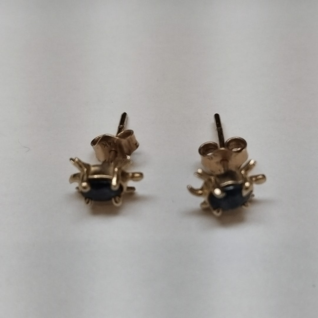 BROQUELES PAR ORO 14 K 1.2 GRMS (SEMINUEVO)