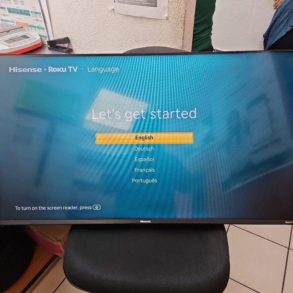 PANTALLA HISENSE 40H4030F3 (2023) 40" LED FULL HD (SEMINUEVO)
