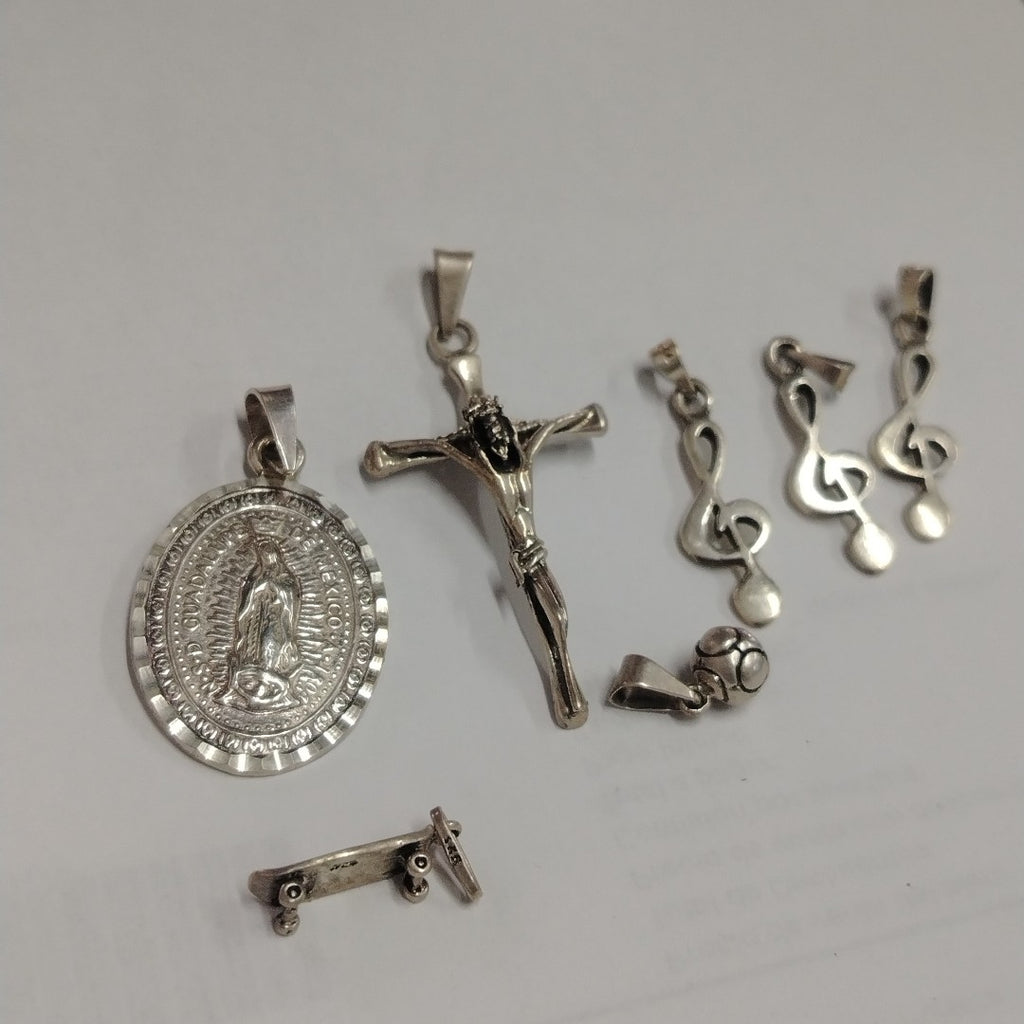 CRUZ, DIJE PLATA 28.3 GRMS (SEMINUEVO)