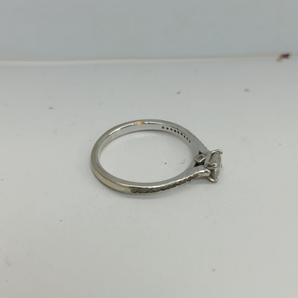 SOLITARIO ORO 14 K 2 GRMS (SEMINUEVO)