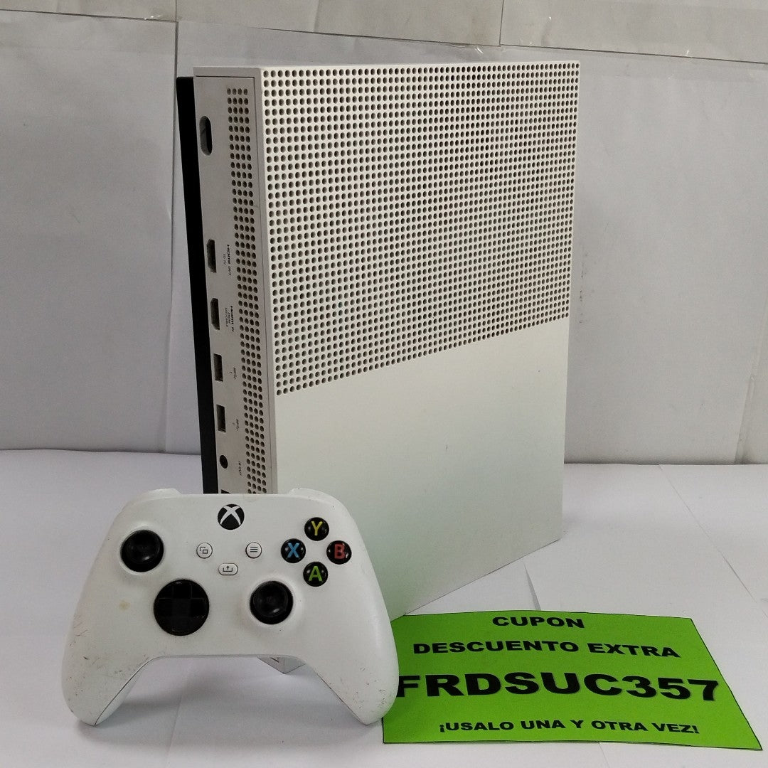 CONSOLA DE VIDEOJUEGO MICROSOFT XBOX ONE S 1 TB (SEMINUEVO)