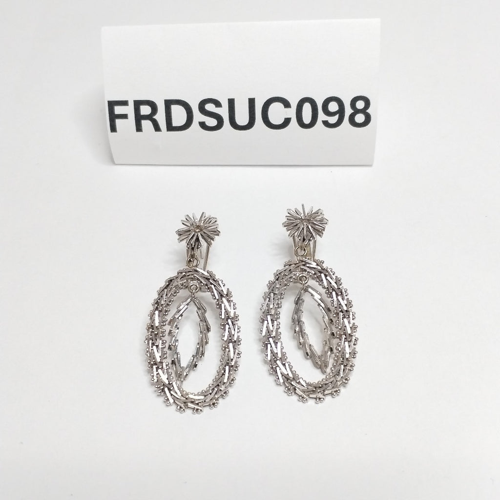 ARETES PAR ORO BLANCO 18 K 14.3 GRMS (SEMINUEVO)