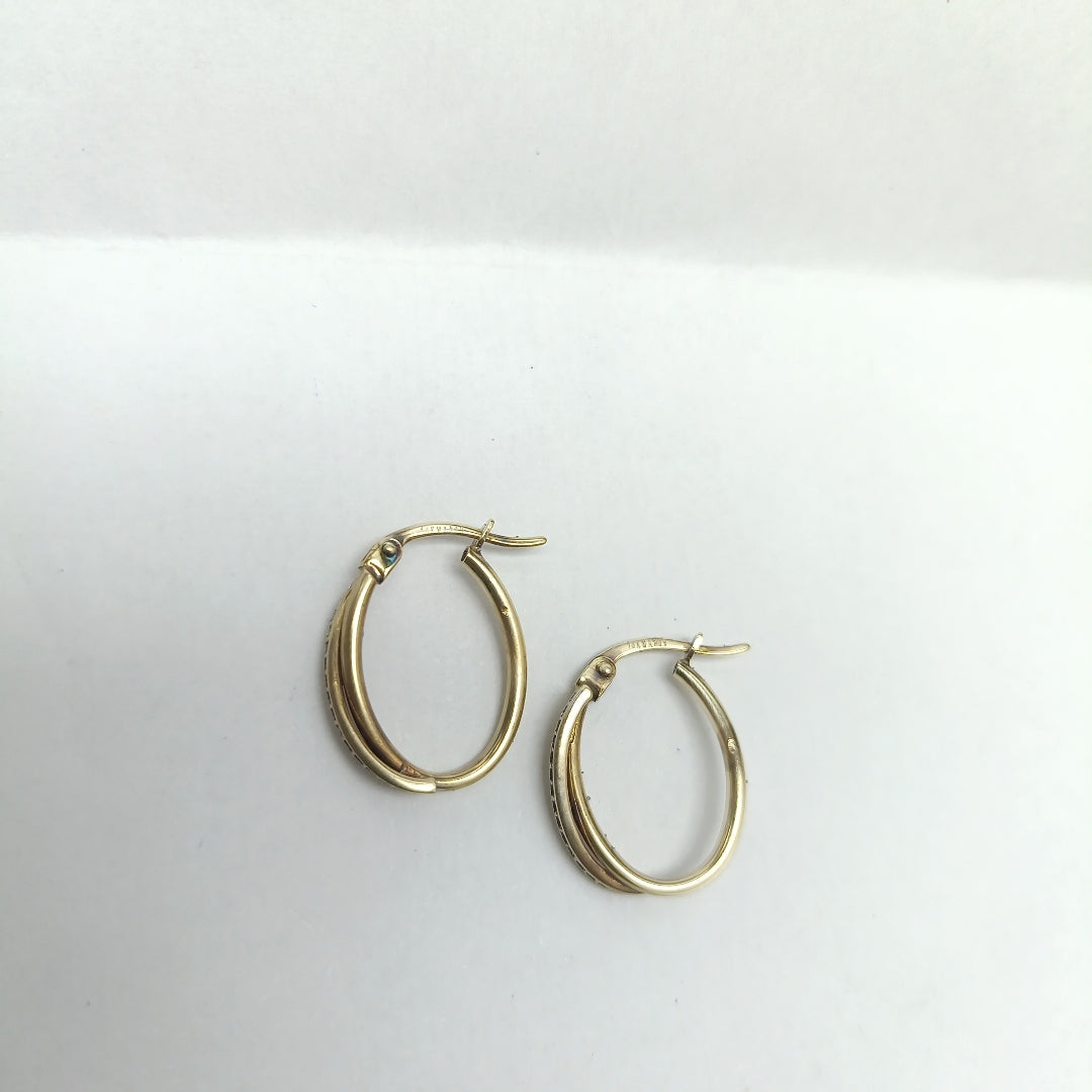 ARRACADAS PAR ORO 10 K 1,40 GRMS (SEMINUEVO)
