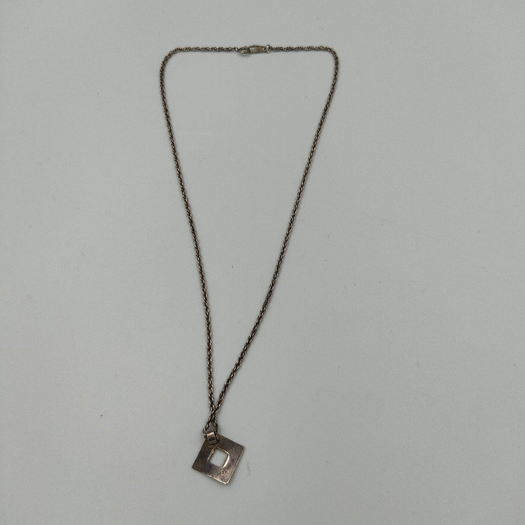 CADENA,DIJE PLATA 4,10 GRMS (SEMINUEVO)