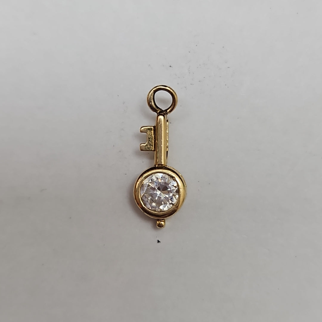 DIJE ORO 10 K 0.6 GRMS (SEMINUEVO)