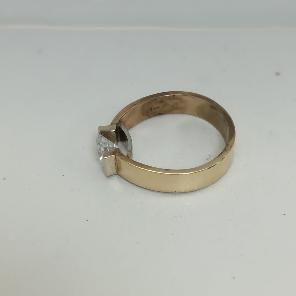 ANILLO ORO 10 K 6.2 GRMS (SEMINUEVO)