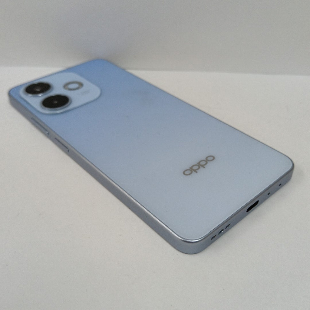 CELULAR OPPO A5 PRO CPH2711 (2025) 256 GB 8 GB RAM (SEMINUEVO)