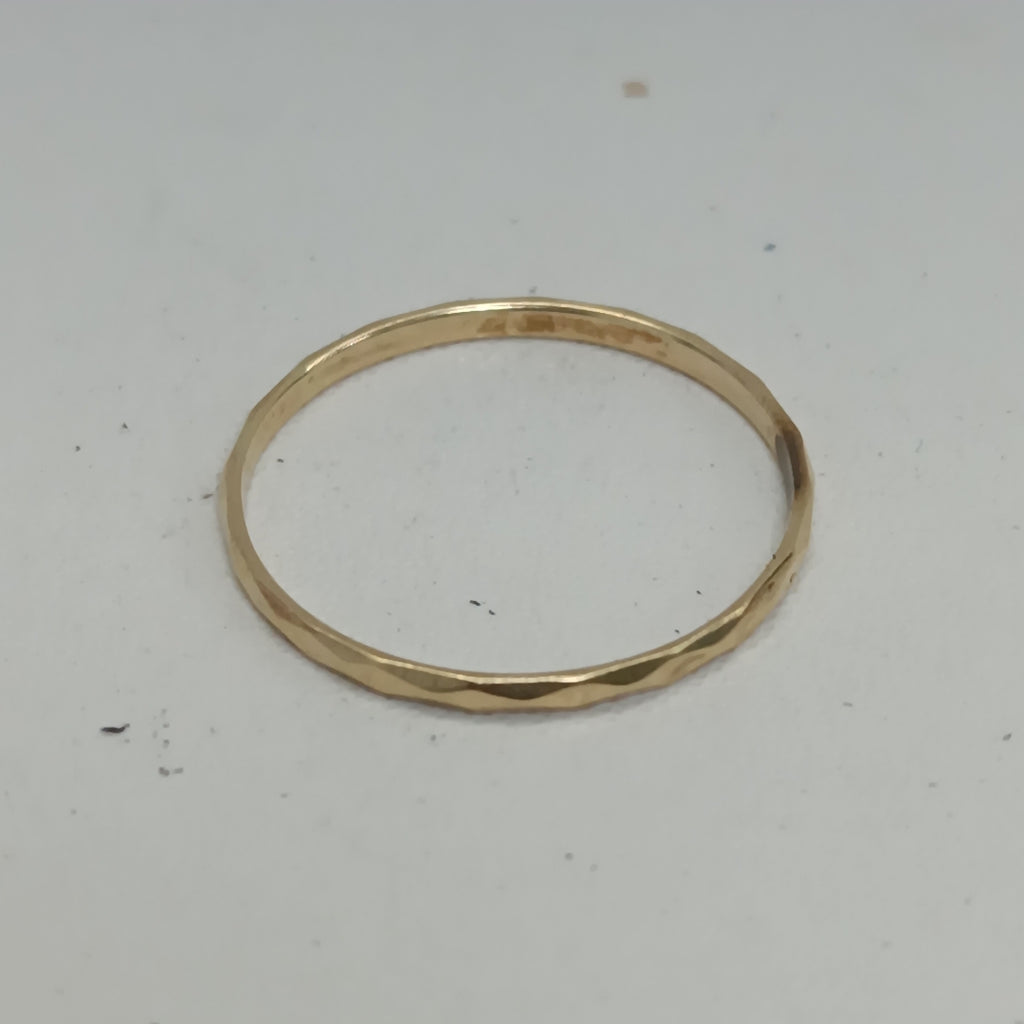 ANILLITO ORO 14 K 0.8 GRMS (SEMINUEVO)