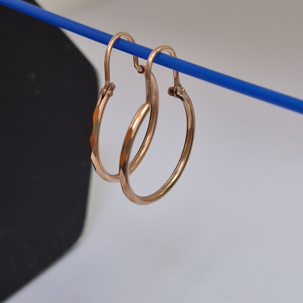 ARRACADAS PAR ORO 8 K 1.5 GRMS (SEMINUEVO)