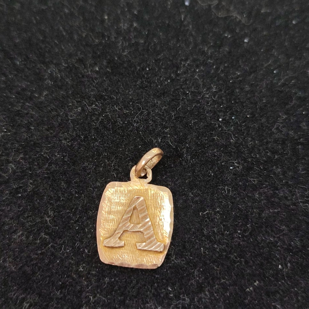 DIJE ORO 10 K 1.2 GRMS (SEMINUEVO)