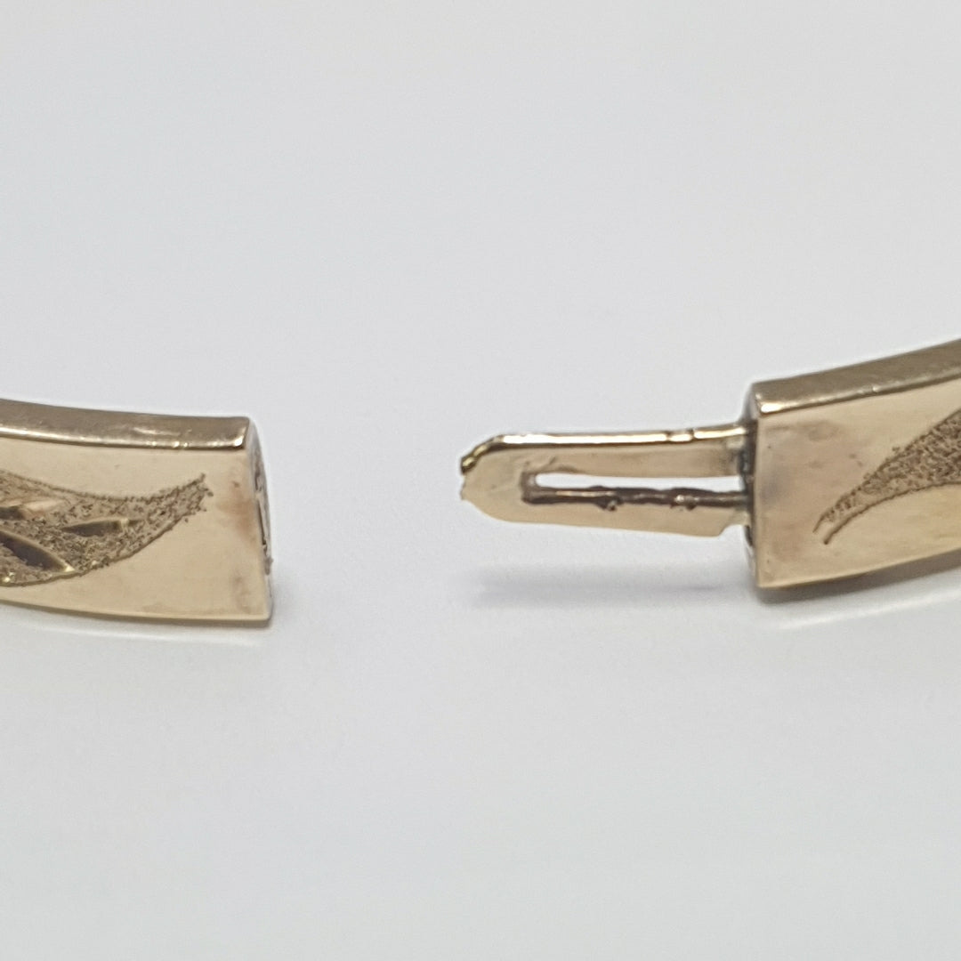PULSERA RIGIDA ORO 14 K 9.3 GRMS (SEMINUEVO)