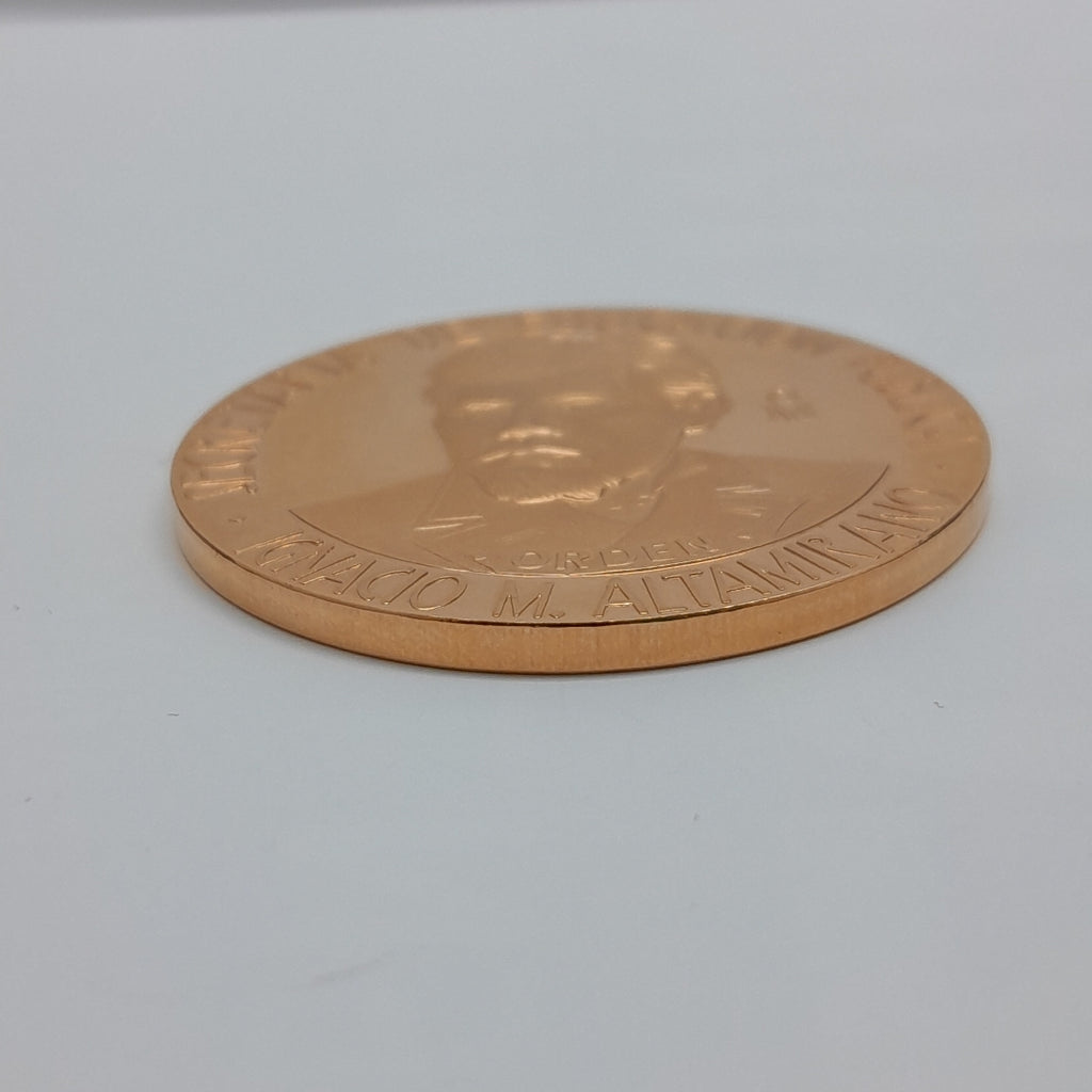 MEDALLA CONMEMORATIVA ORO 21 K 41.9 GRMS (SEMINUEVO)