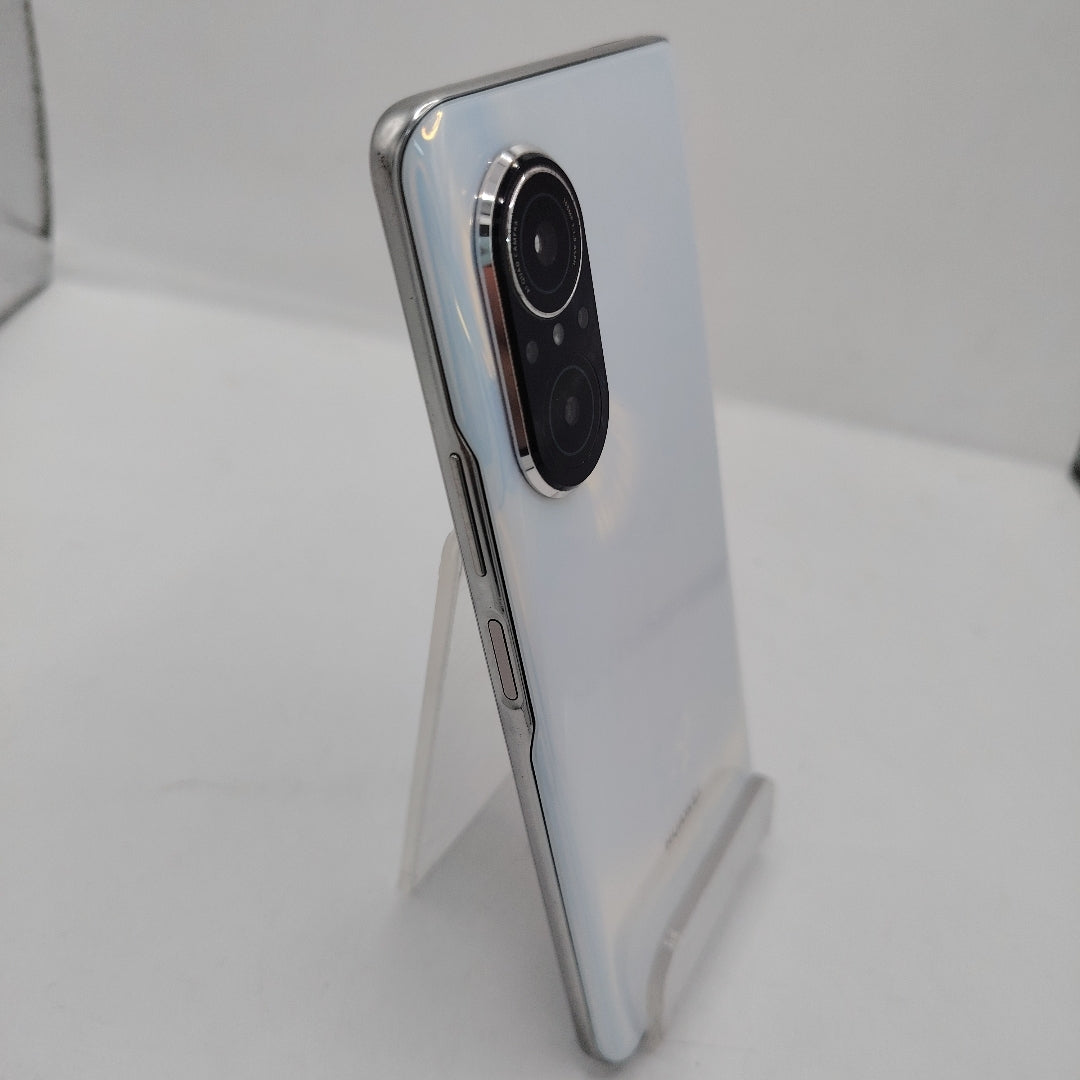 CELULAR OTRAS MARCAS OTROS MODELOS 128 GB 6 GB RAM (SEMINUEVO)