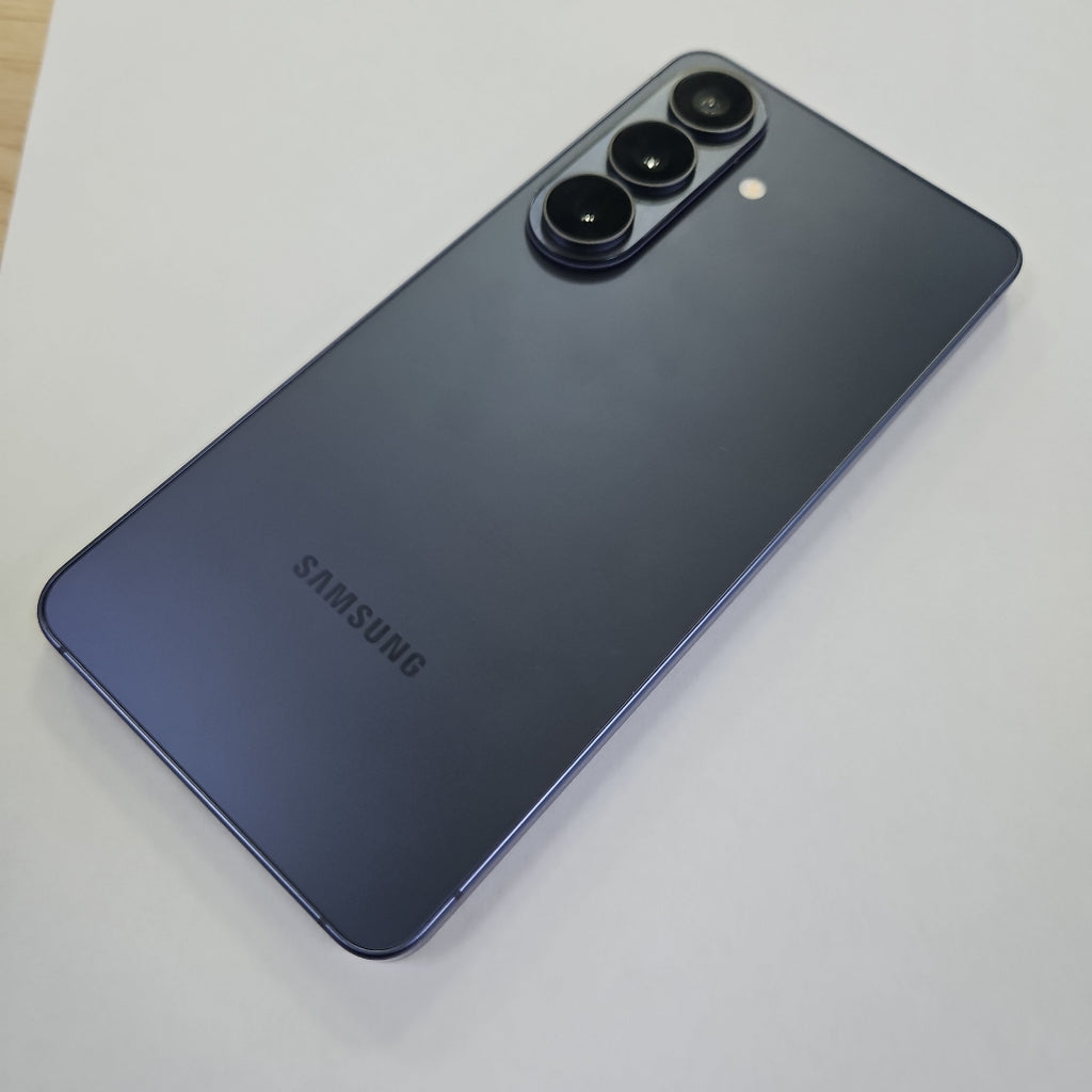CELULAR SAMSUNG GALAXY S26 SM-S942B (2026) 256 GB 12 GB RAM (SEMINUEVO)