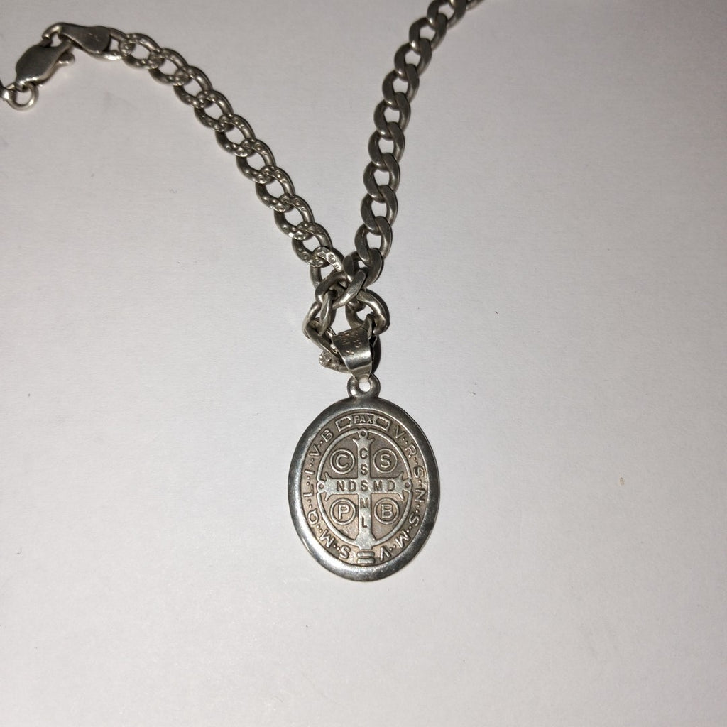CADENA, DIJE PLATA 32.9 GRMS (SEMINUEVO)