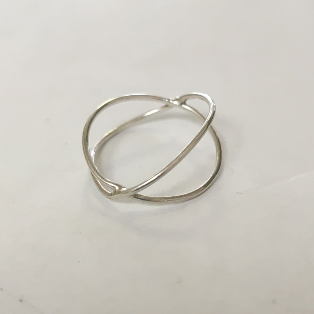 ANILLITO PLATA 2.4 GRMS (SEMINUEVO)