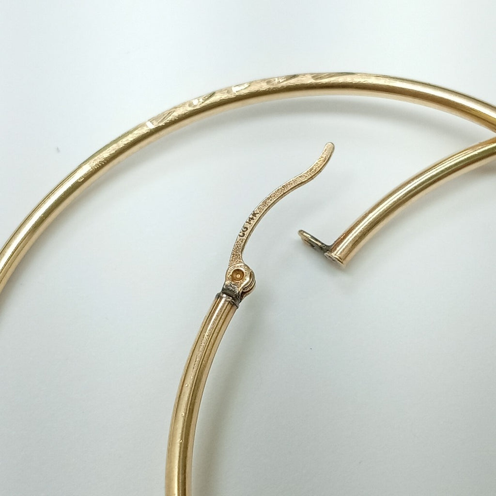 ARRACADAS PAR ORO 14 K 4.1 GRMS (SEMINUEVO)
