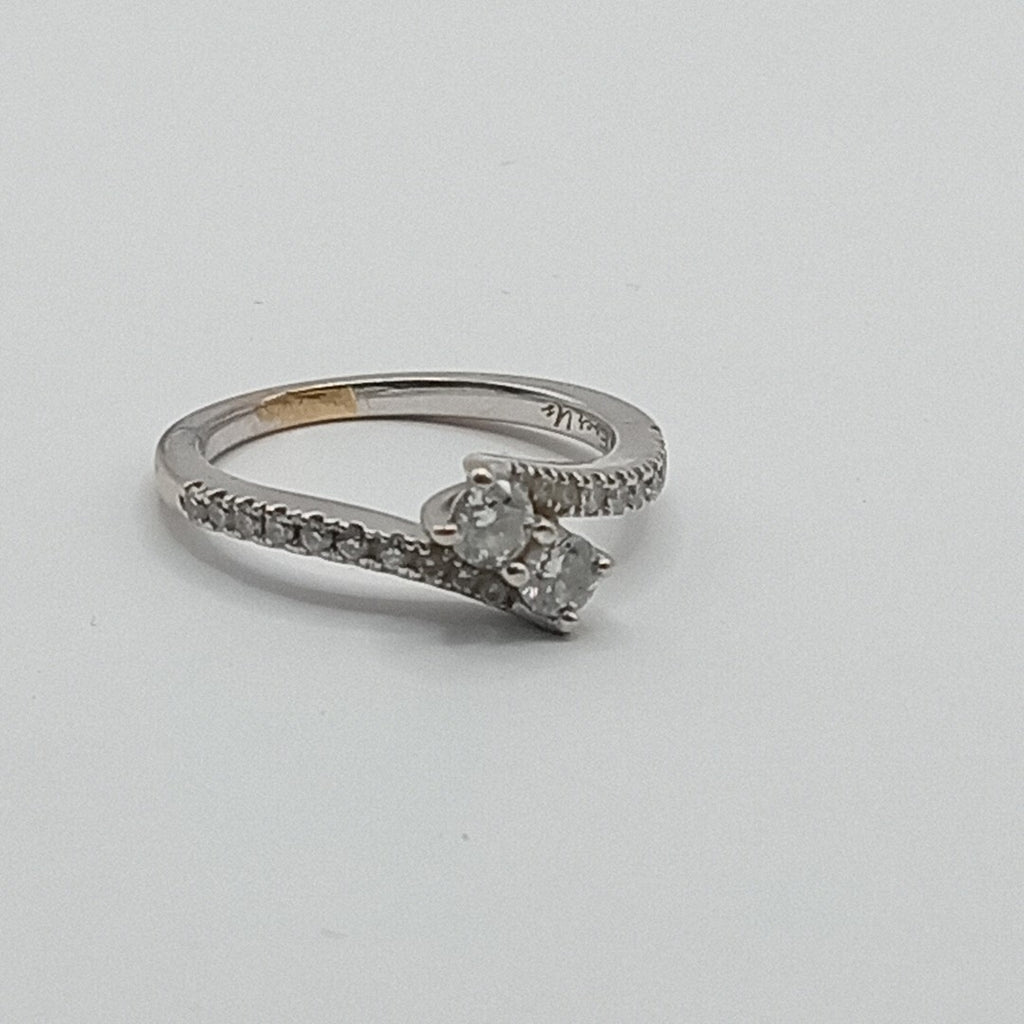ANILLITO ORO, ORO BLANCO 14 K 3.2 GRMS (SEMINUEVO)