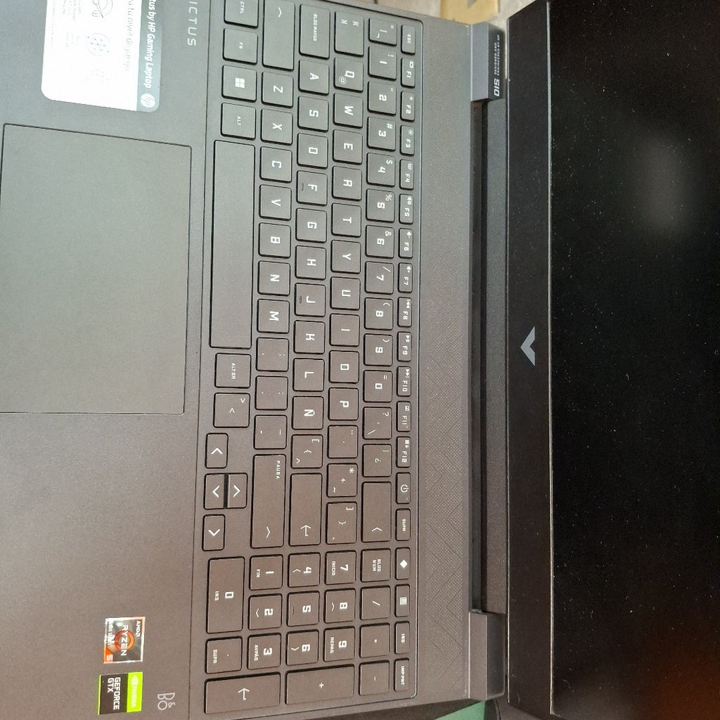 LAPTOP HP VICTUS 15-FB0122LA (2023) 512 GB SSD 8 GB RAM