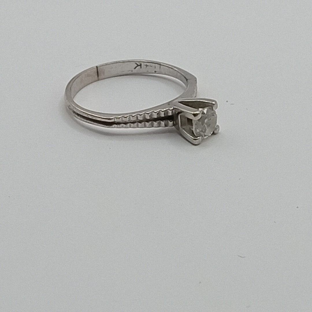 ANILLITO ORO, ORO BLANCO 14 K 2 GRMS (SEMINUEVO)