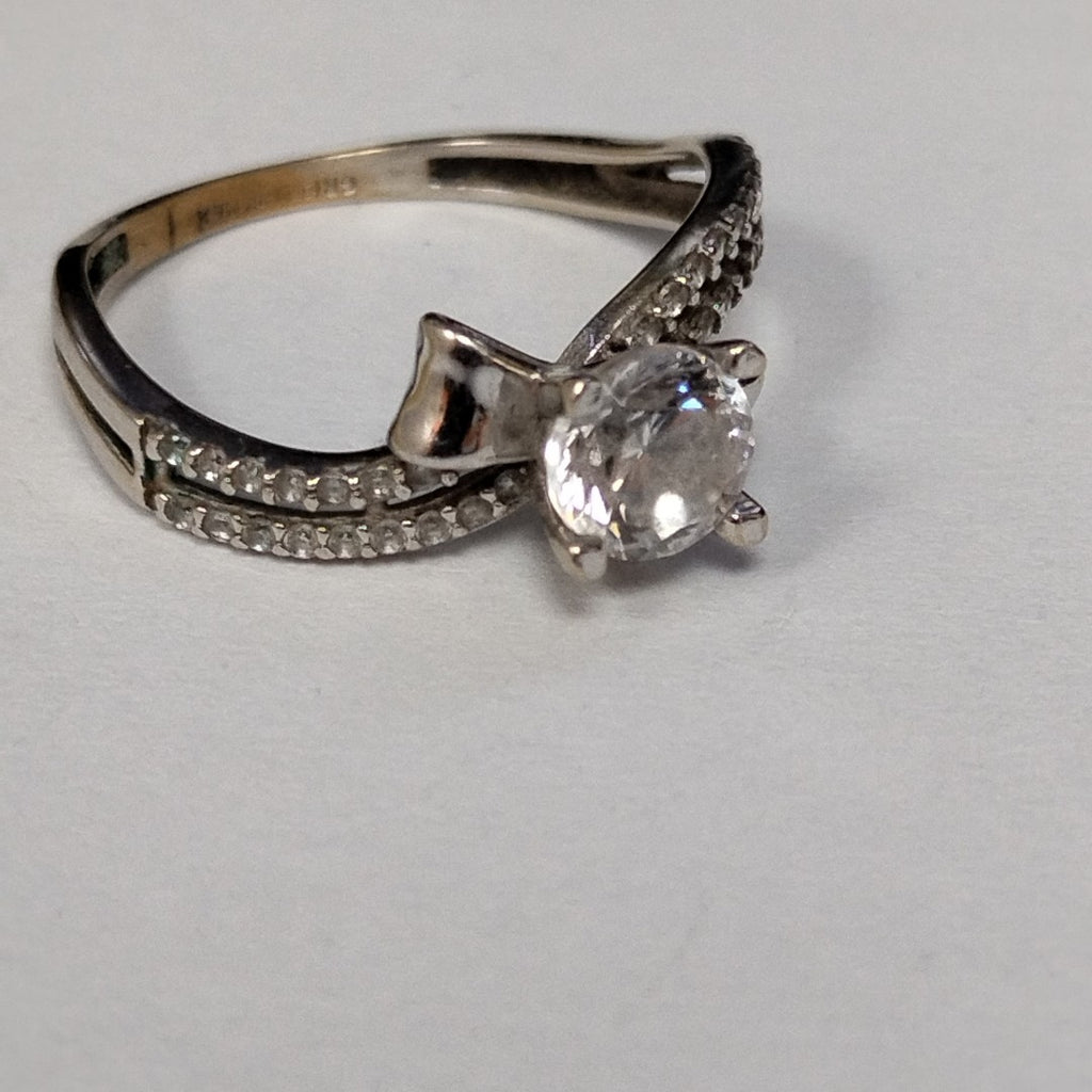 ANILLITO ORO BLANCO 14 K 2.1 GRMS (SEMINUEVO)