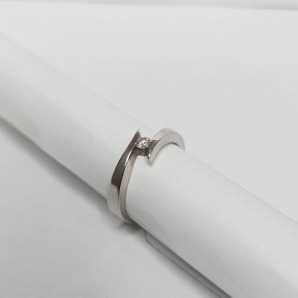 ANILLITO ORO BLANCO 14 K 4.1 GRMS (SEMINUEVO)