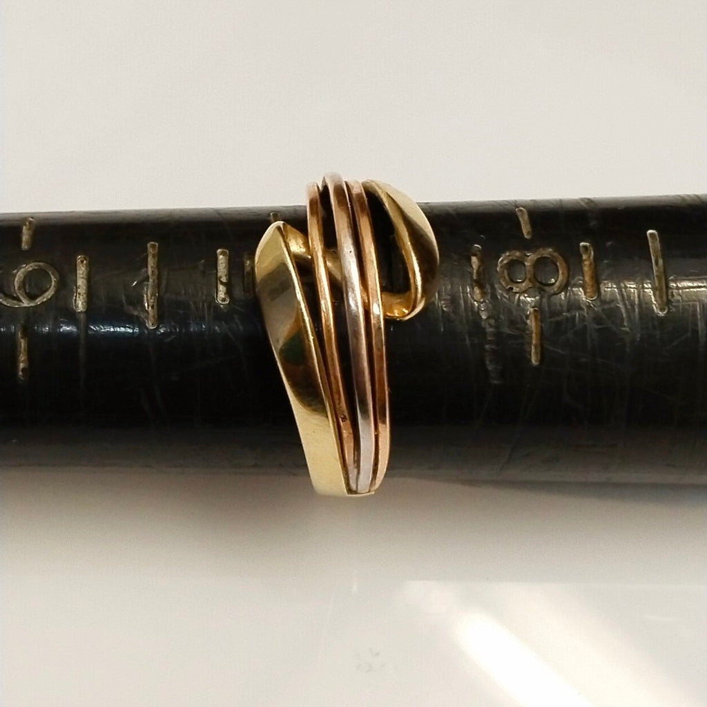 ANILLITO ORO COMBINADO 10 K 2.6 GRMS (SEMINUEVO)