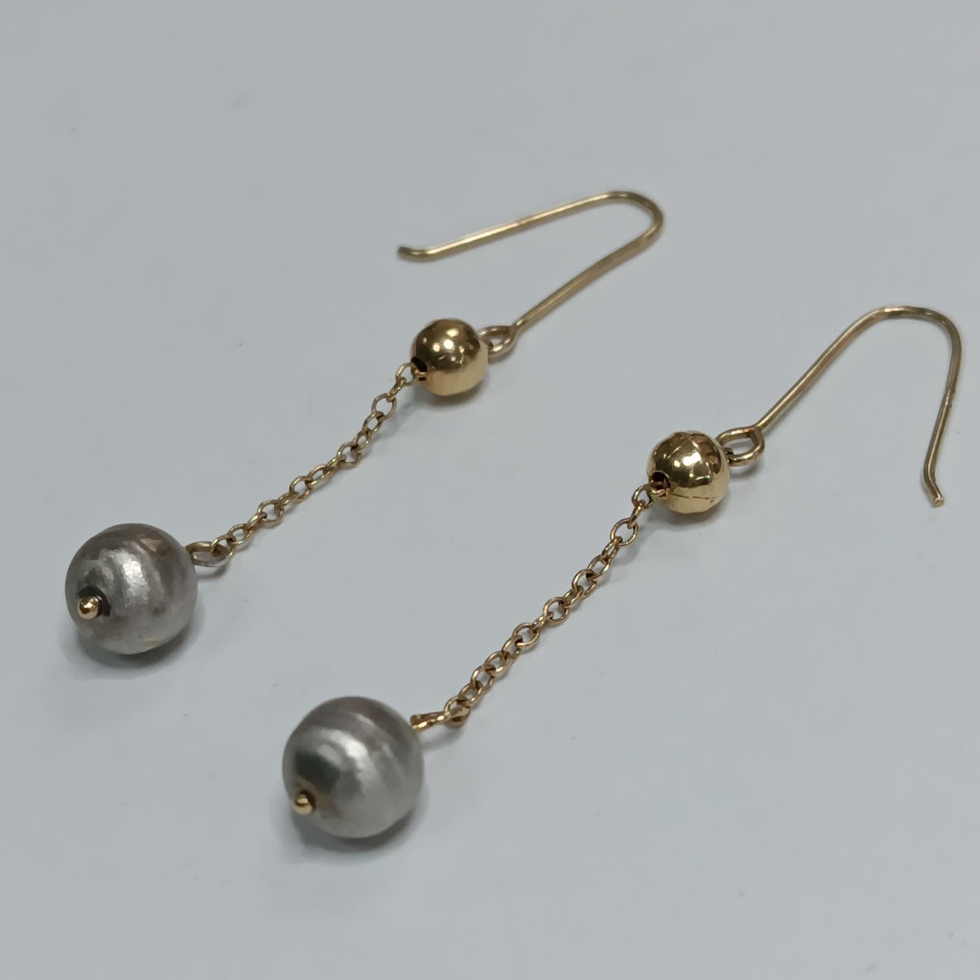 ARETES PAR ORO 14 K 2.6 GRMS (SEMINUEVO)