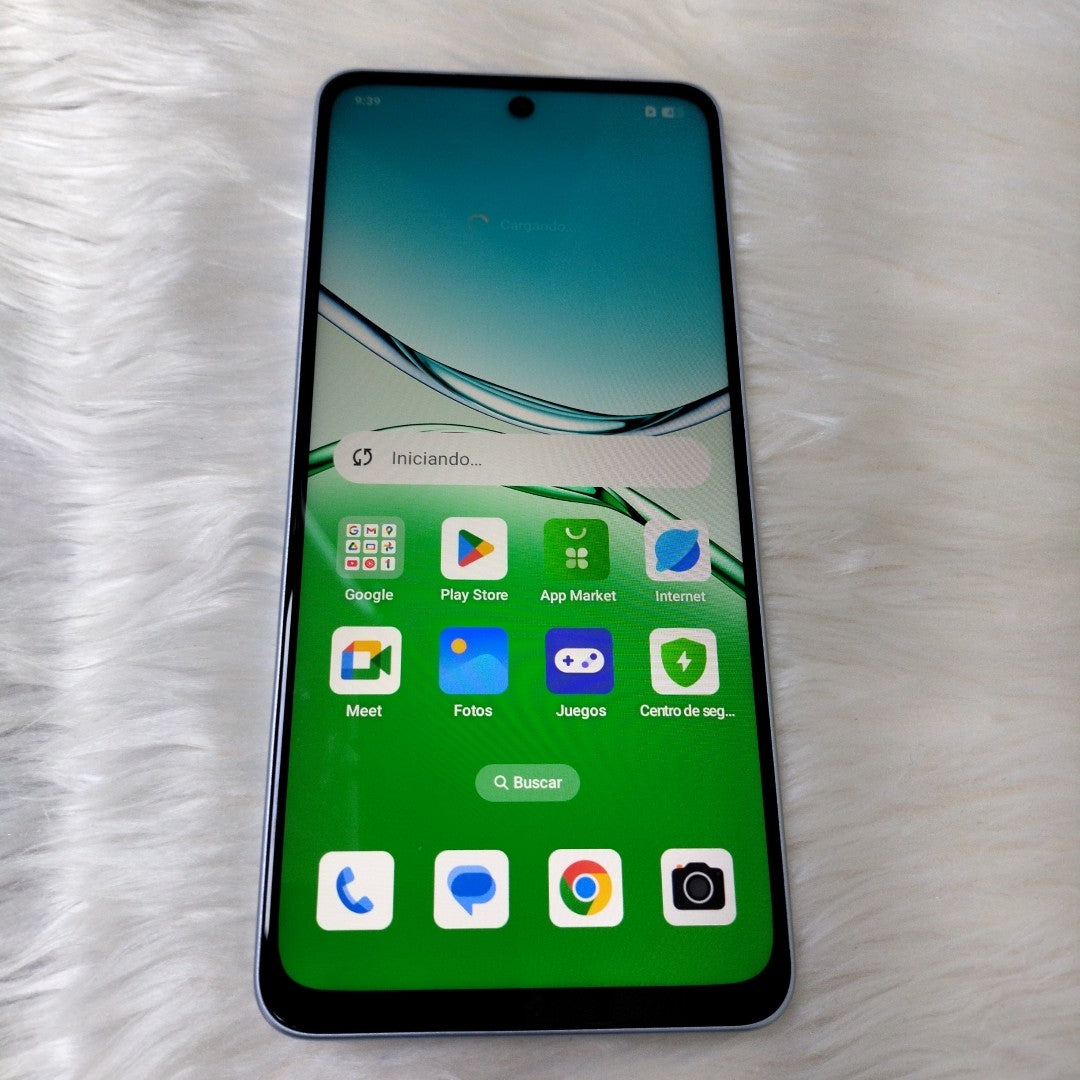 CELULAR OPPO A5 PRO CPH2711 (2025) 256 GB 8 GB RAM (SEMINUEVO)
