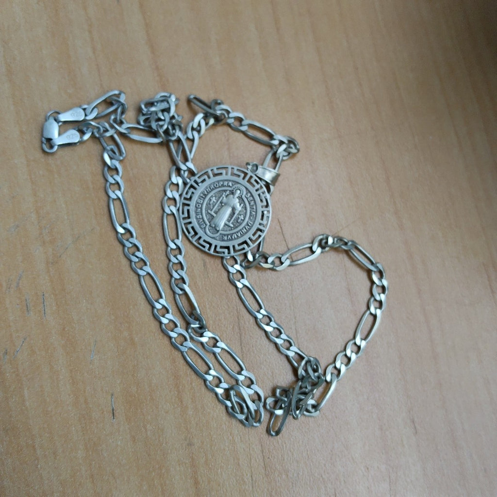 CADENA, MEDALLA RELIGIOSA PLATA 21.9 GRMS (SEMINUEVO)
