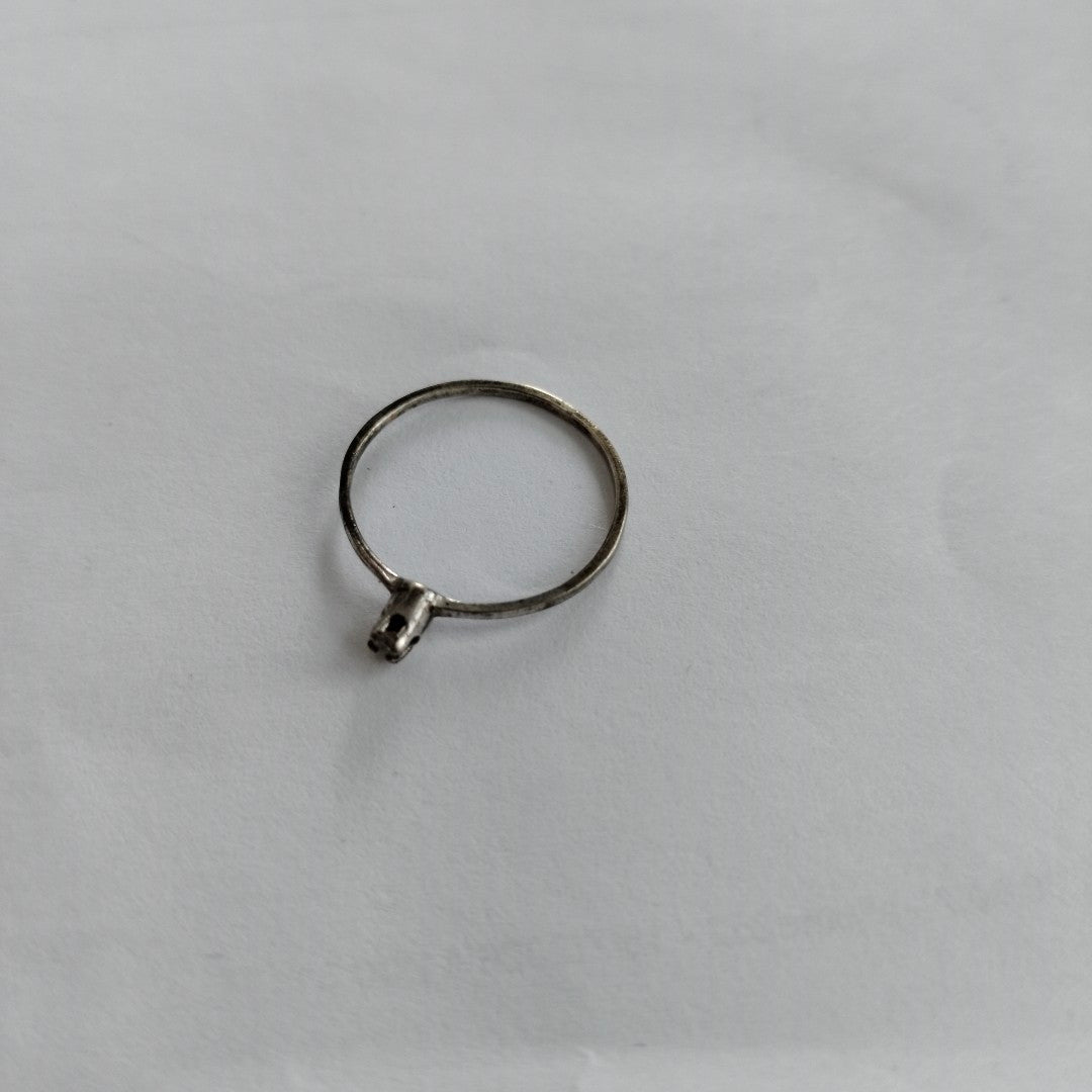 ANILLITO PLATA 0.7 GRMS (SEMINUEVO)