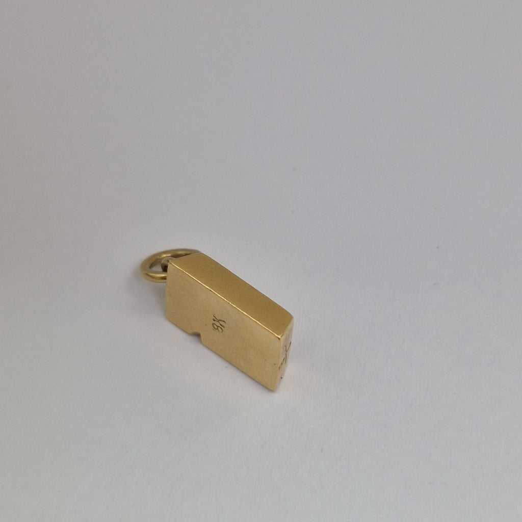 DIJE ORO 18 K 3,80 GRMS (SEMINUEVO)