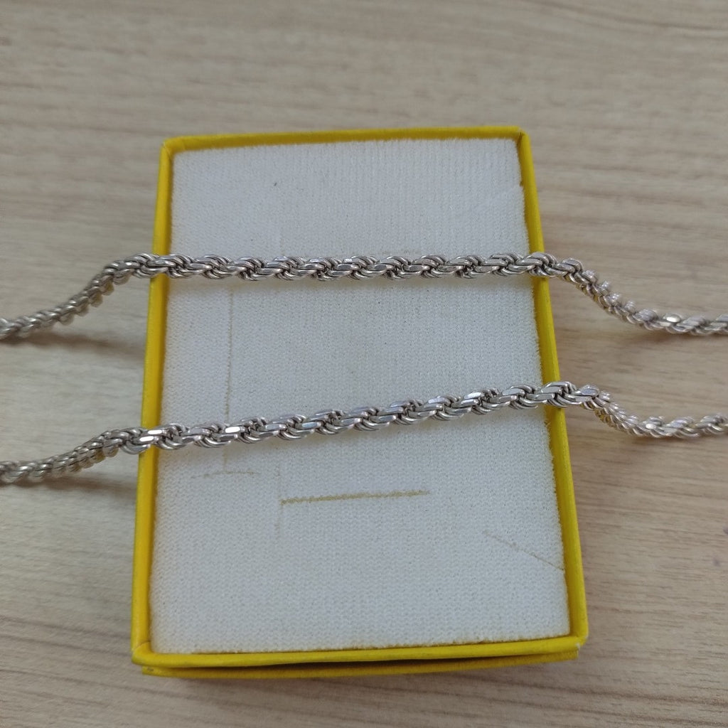 CADENA, CRUCIFIJO PLATA 35.5 GRMS (SEMINUEVO)