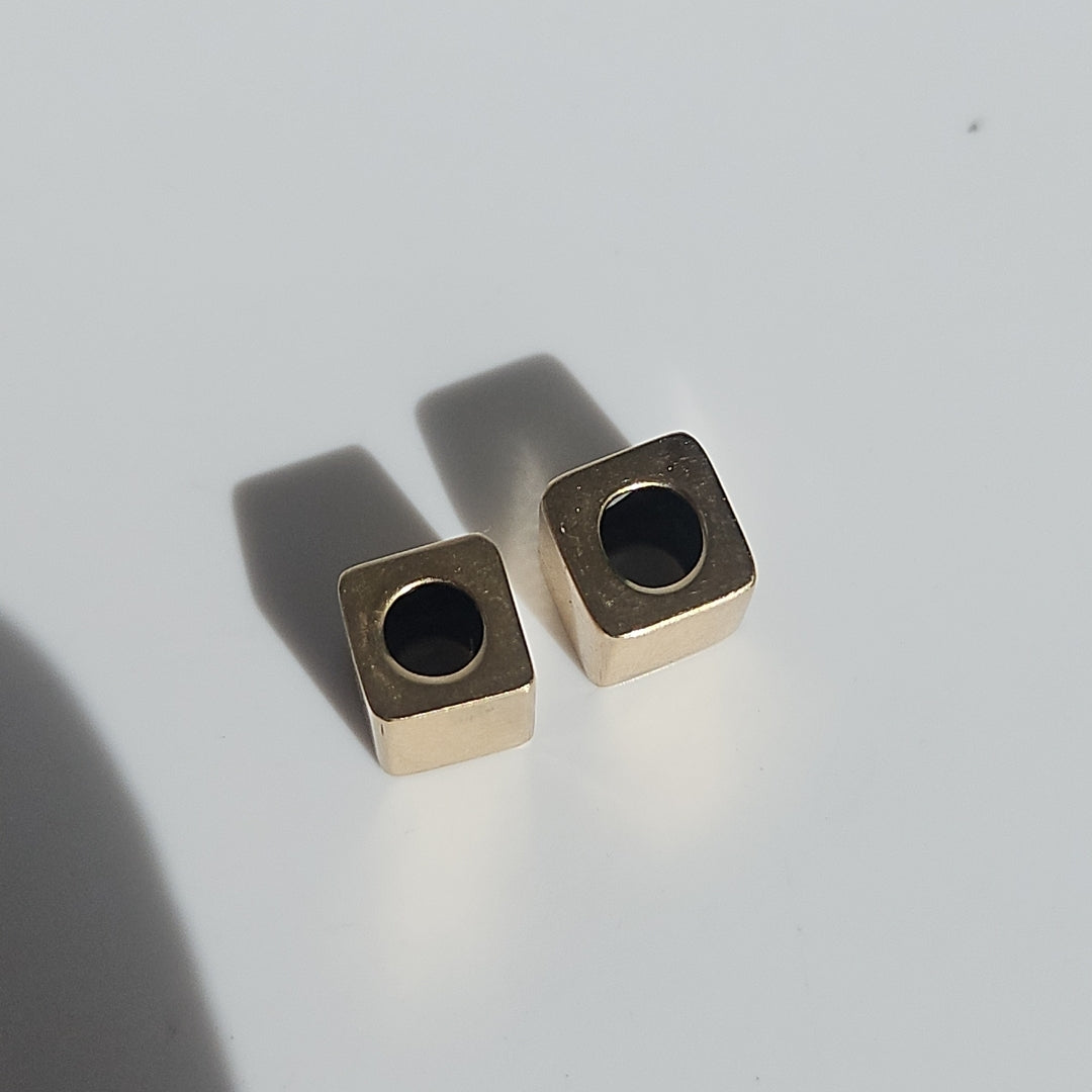 DIJE ORO 14 K 2.4 GRMS (SEMINUEVO)
