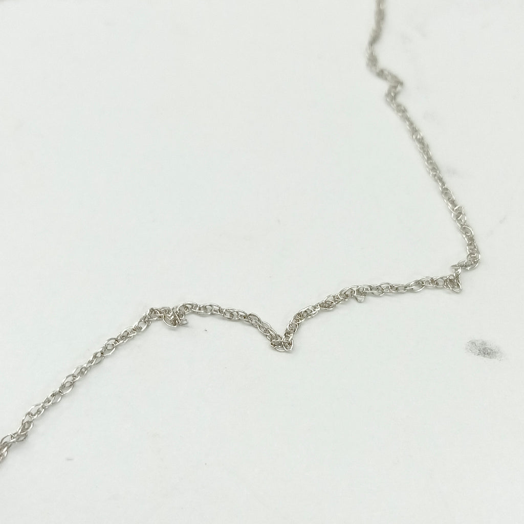 GARGANTILLA ORO BLANCO 14 K 1.1 GRMS (SEMINUEVO)